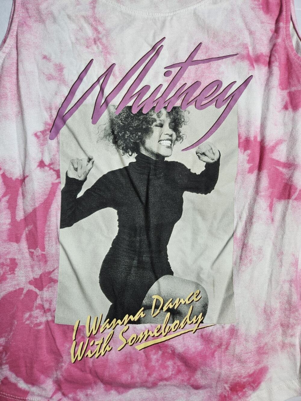 Whitney Houston I Wanna Dance Women’s Medium Pink Tie Dye Graphic Tank Top